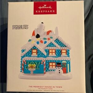 For all Peanuts fans